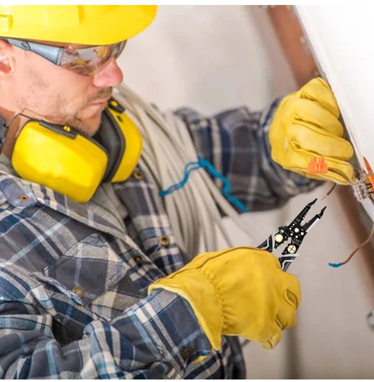 WireWizard - All-in-One Stripping Pliers