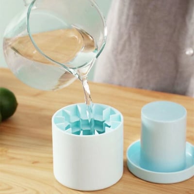 FrostEase – Silicone Ice Cube Maker Cup