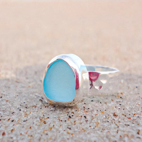 TideWhisper – Ocean Glass Silver Ring