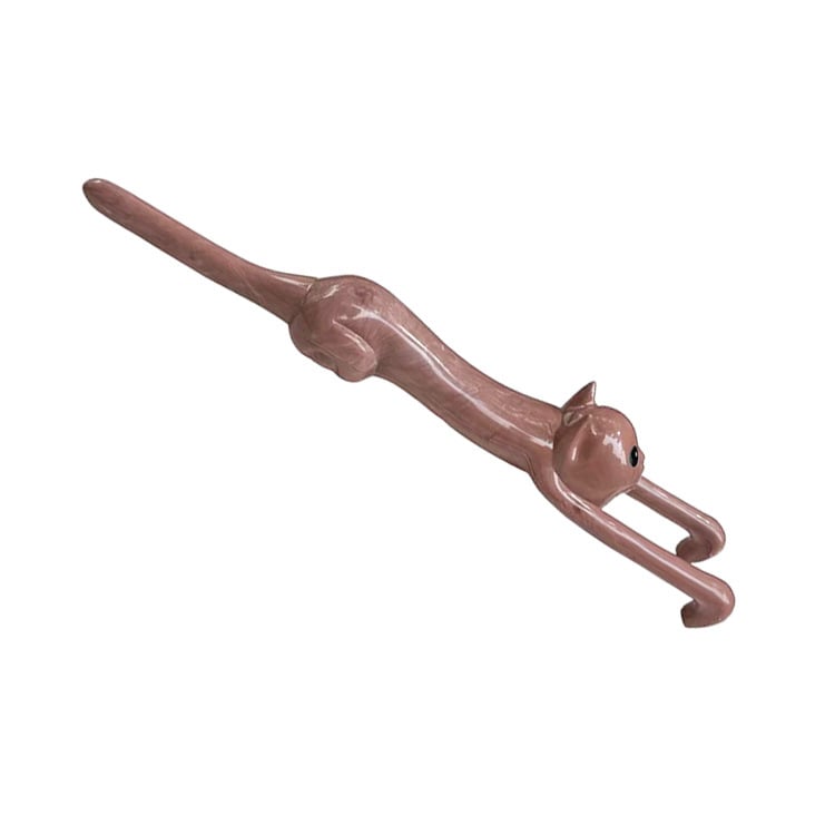 PawReach – Cat-Shaped Back Scratcher