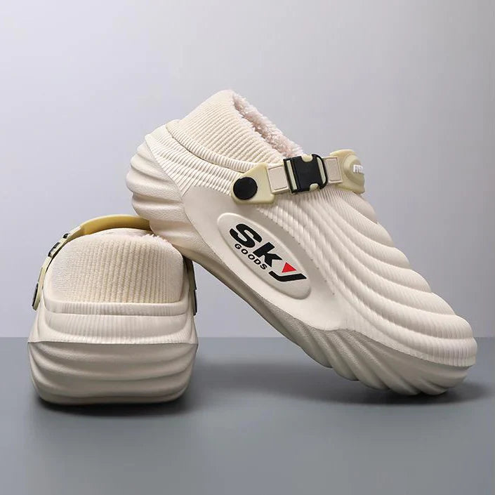 WinterWalk – Men’s Warm Cloud-Fleece Comfort Slippers