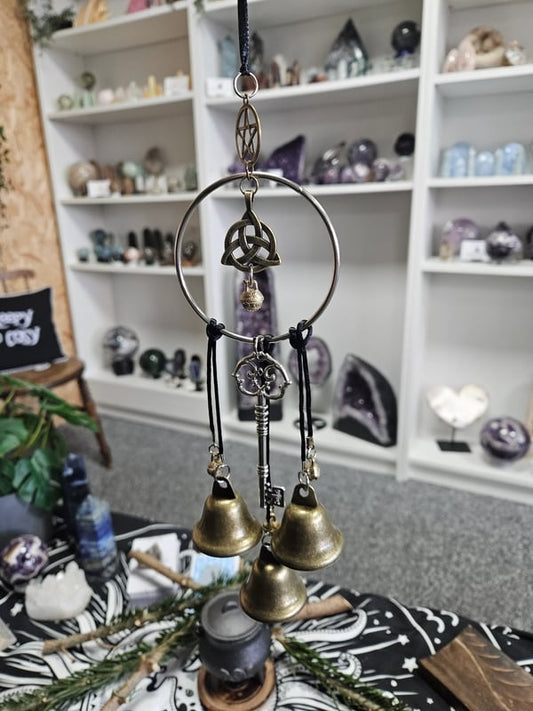 LunaChime – Handmade Witch Bells