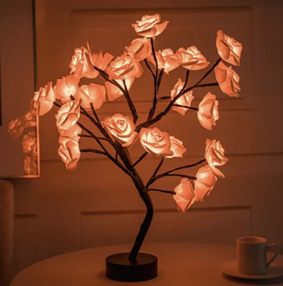 LumiRose – Forever Rose Tree Lamp