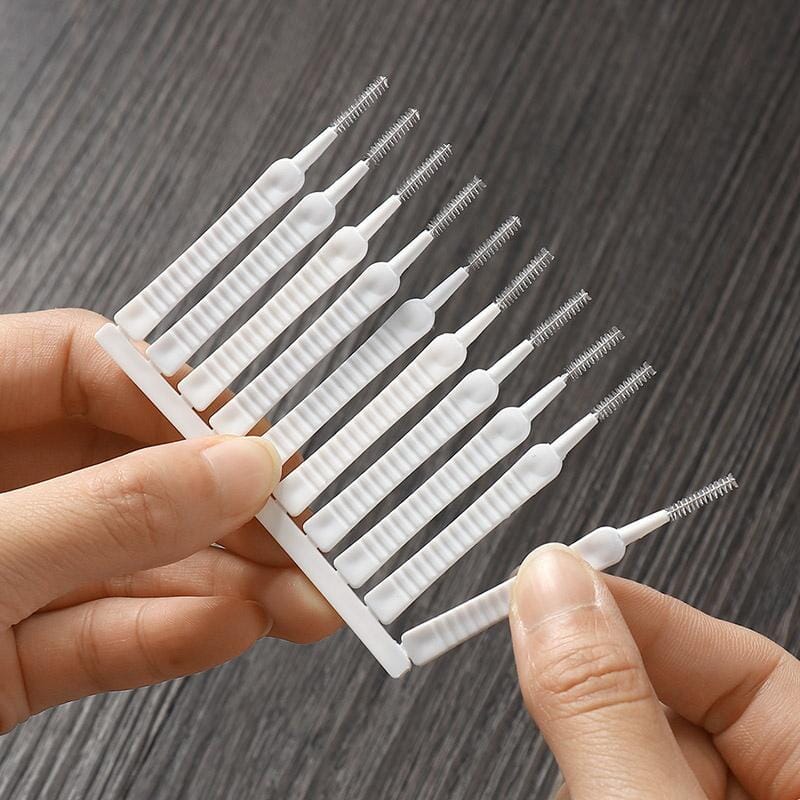 SprayClean – Shower Hole Cleaning Brush Nozzle