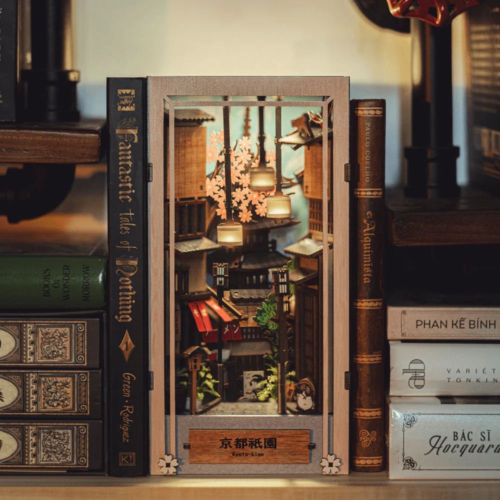 ZenTales – Kyoto Gion Book Nook Kit