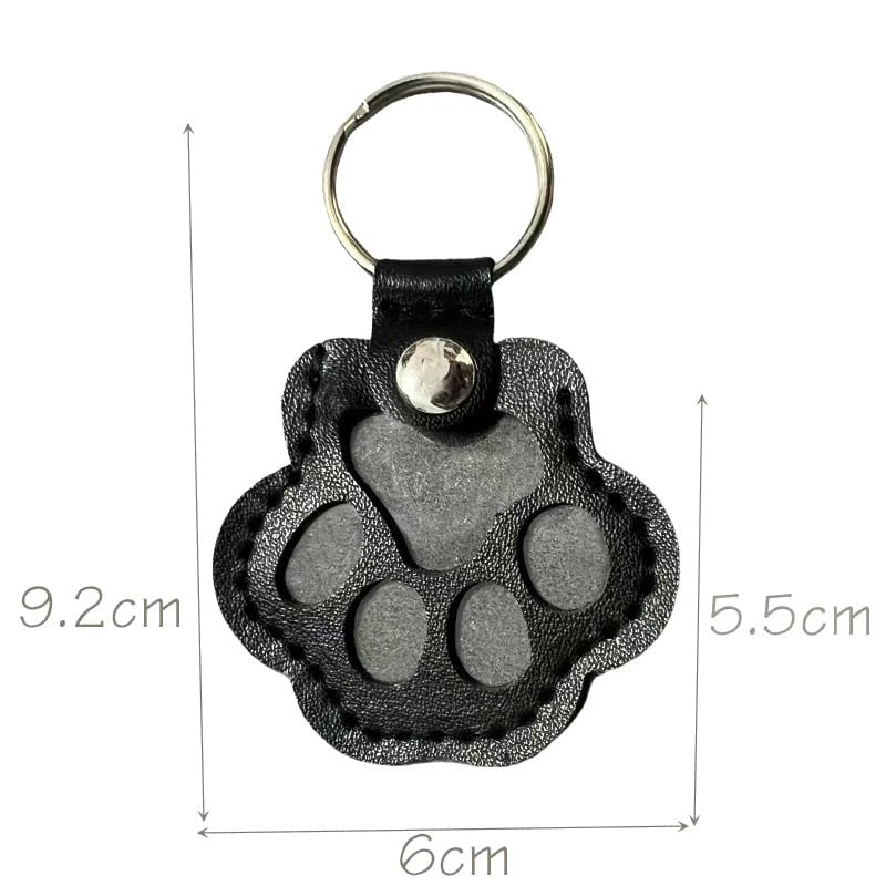 PawLuxe – Chic Leather Keychain