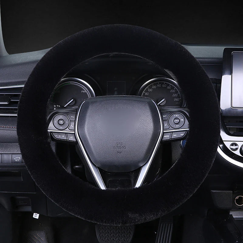 DriveEase – Soft Touch Silicone Steering Cover