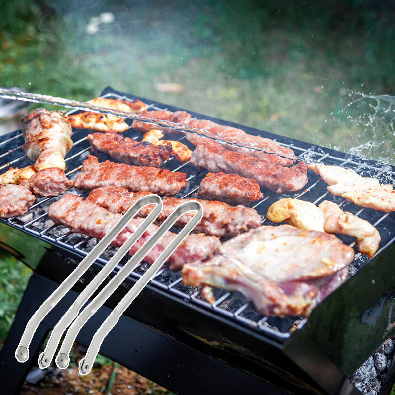 SizzleTurn – BBQ Sausage Tongs
