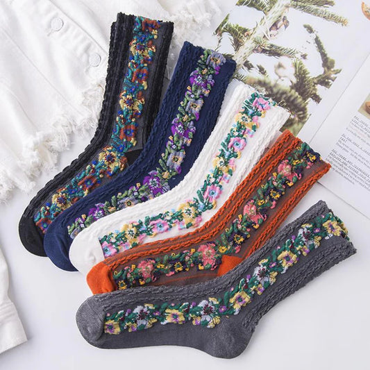 BloomKnit – Vintage Embroidered Floral Socks