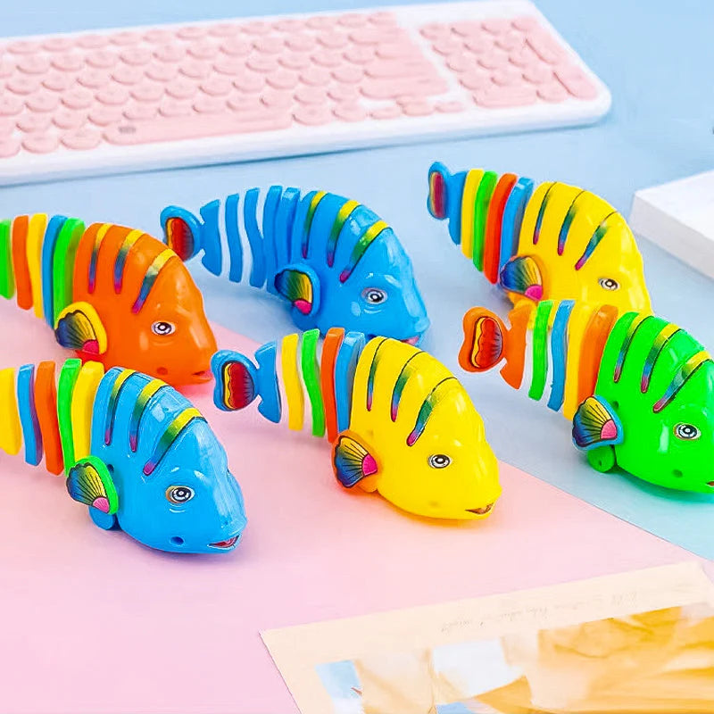 SwimWhirl – Clockwork Cartoon Fish Toy
