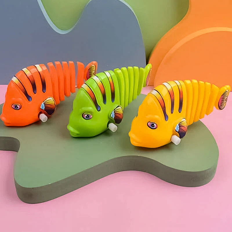 SwimWhirl – Clockwork Cartoon Fish Toy