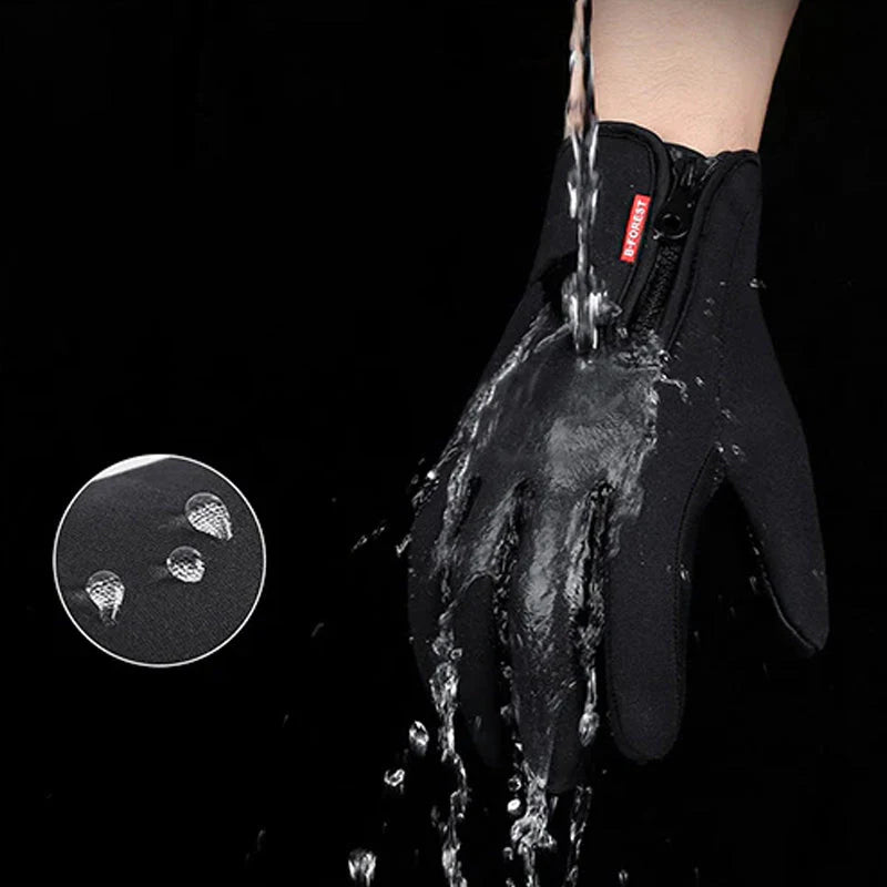 ThermaGuard – Water Resistant Winter Gloves