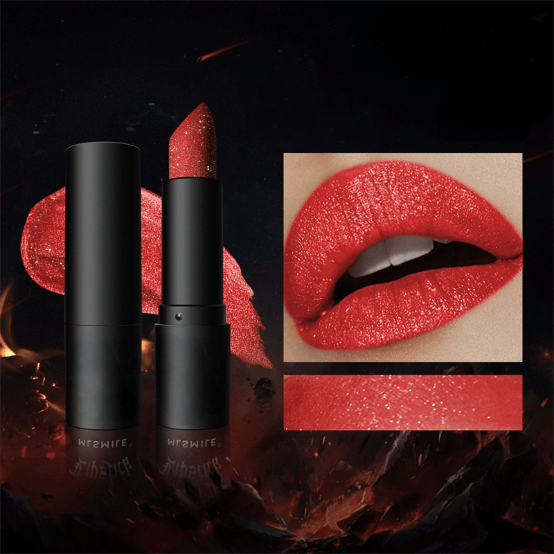 GleamLuxe – Diamond Shine Lip Gloss