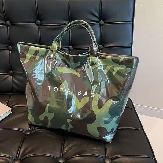 UrbanScript – Trendy Letter Print Tote Bag