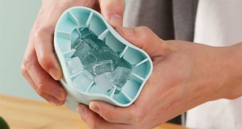 FrostEase – Silicone Ice Cube Maker Cup