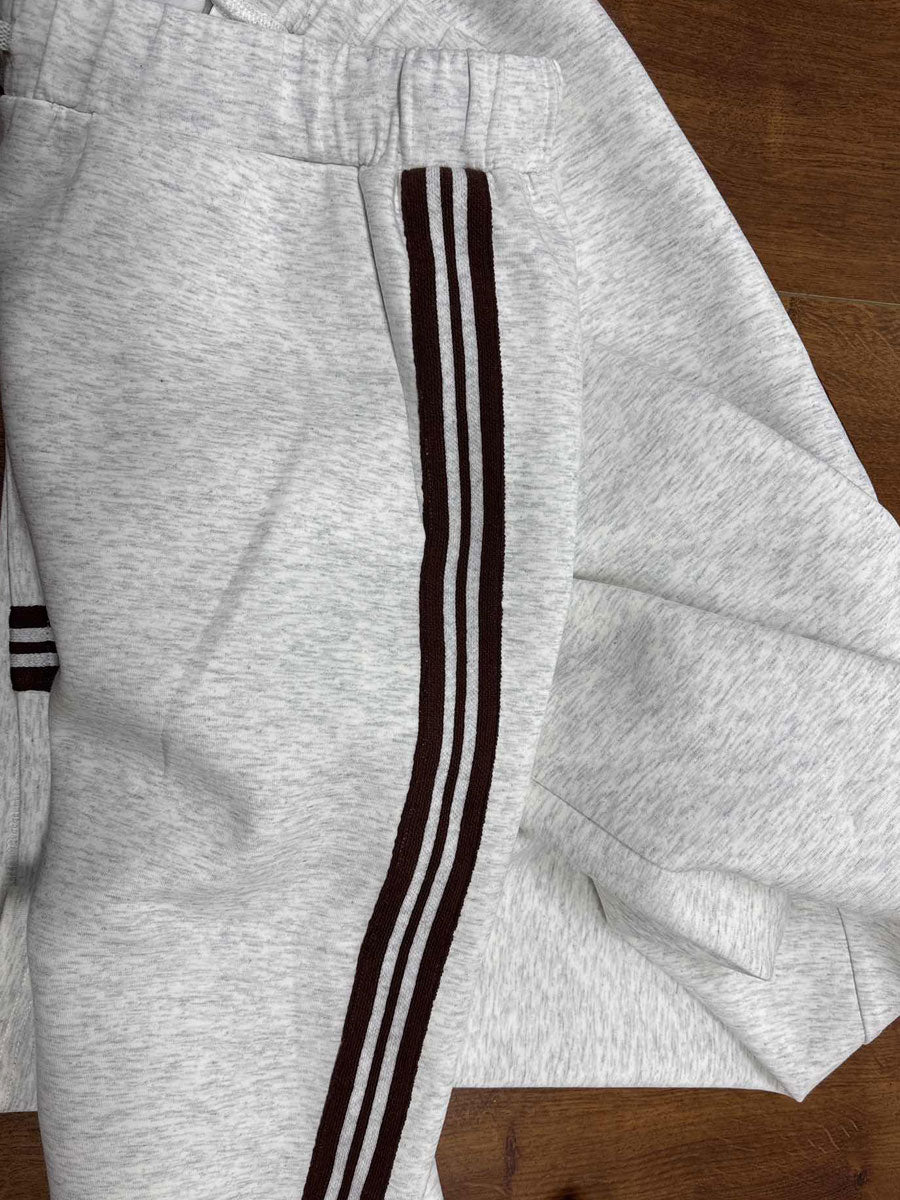 VintageFlex – Wide-Leg Pants & Half-Zip Sweatshirt Set