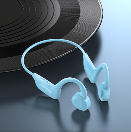ClarityBeats - Noise-Reducing Headphones for Calls & Music