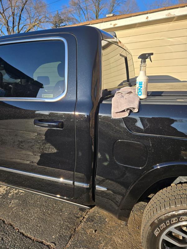 SwiftShine – Instant Waterless Car Detailing Spray