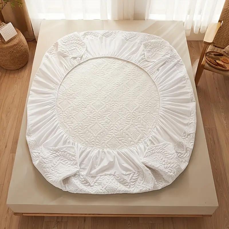 SleepHaven – TripleShield Quilted Mattress Protector