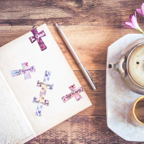 ScriptureSave – 16 Pcs Magnetic Cross Bookmarks