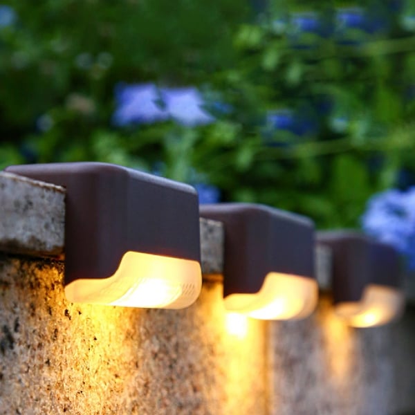 SunLite – Automatic Solar-Powered Deck Lights