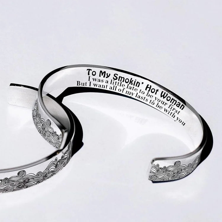 LustraWave – Romantic Wave Cuff Jewelry