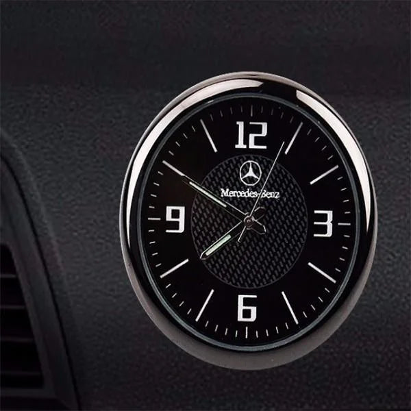 AutoPulse – Racing Inspired Quartz Watch