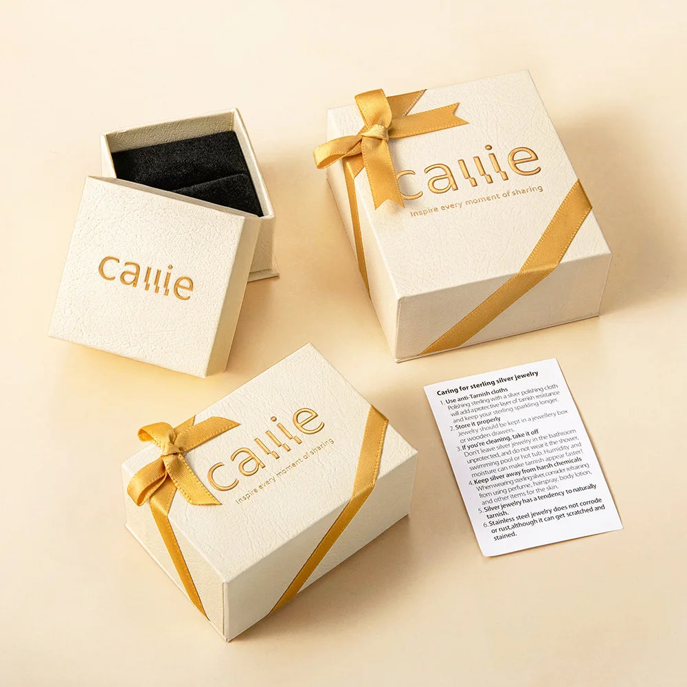 EternaBands – Personalized Family Name Rings