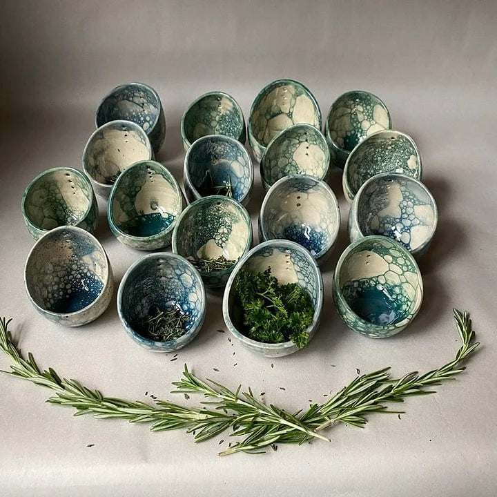 LeafEase – Rustic Pottery Herb Stripper