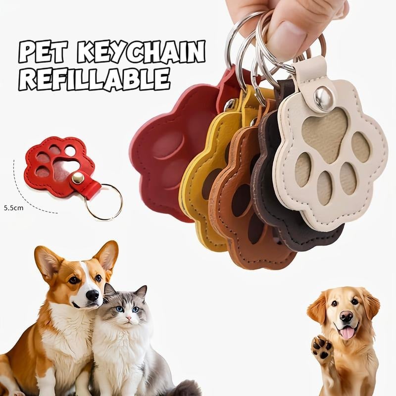 PawLuxe – Chic Leather Keychain