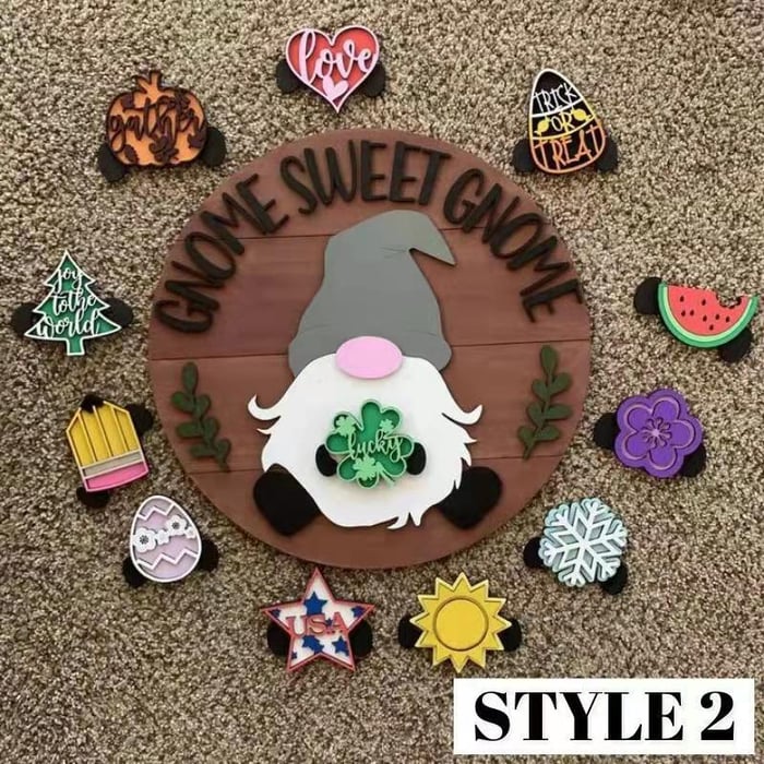 GnomeWelcome – Interchangeable Wooden Sign