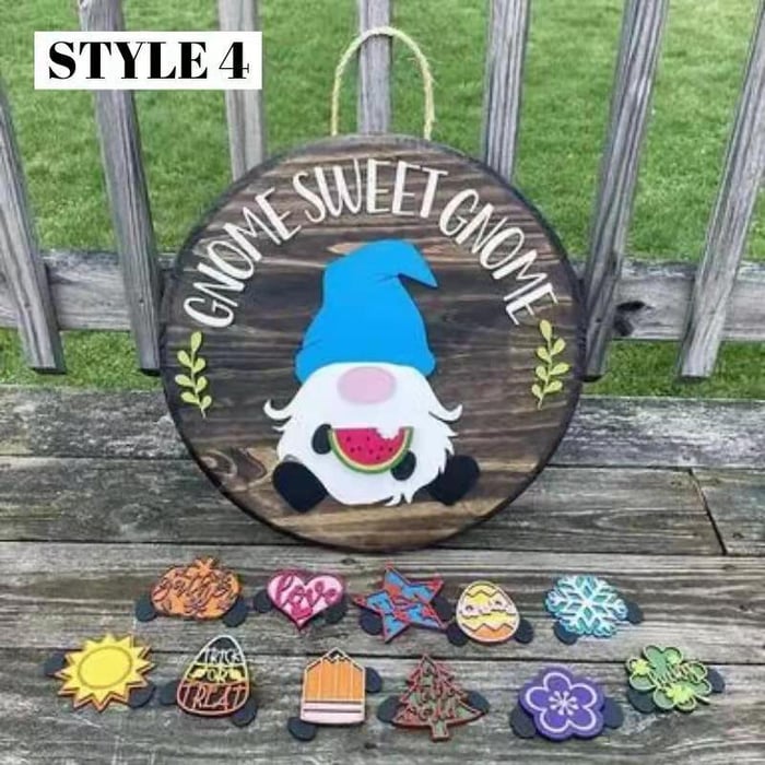 GnomeWelcome – Interchangeable Wooden Sign