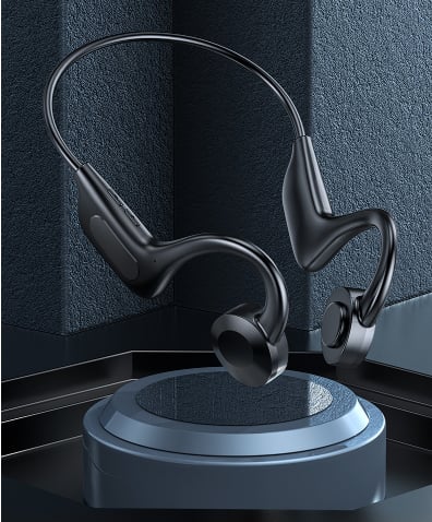 ClarityBeats - Noise-Reducing Headphones for Calls & Music