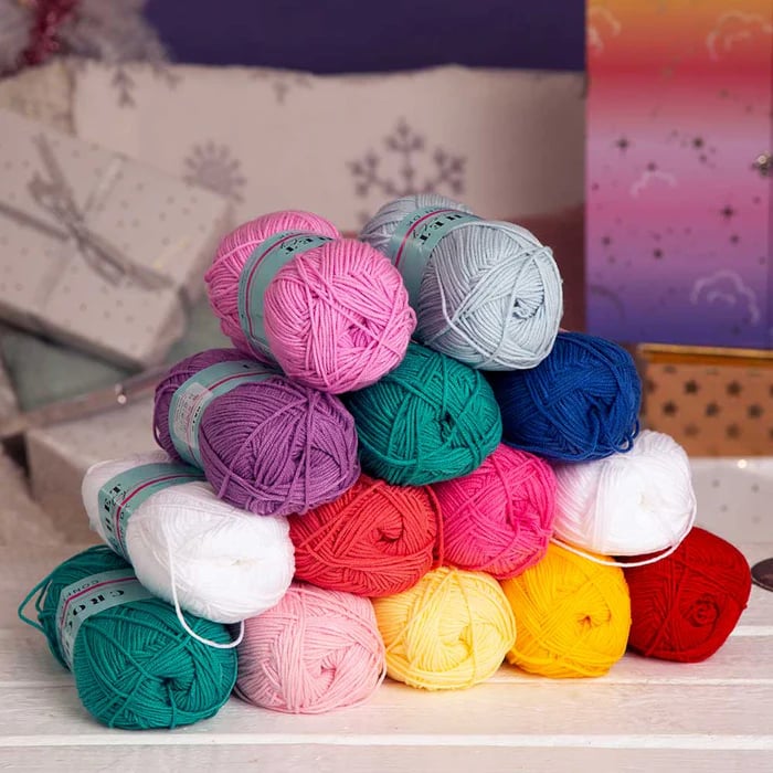StitchJoy – Handmade Crochet Advent Calendar
