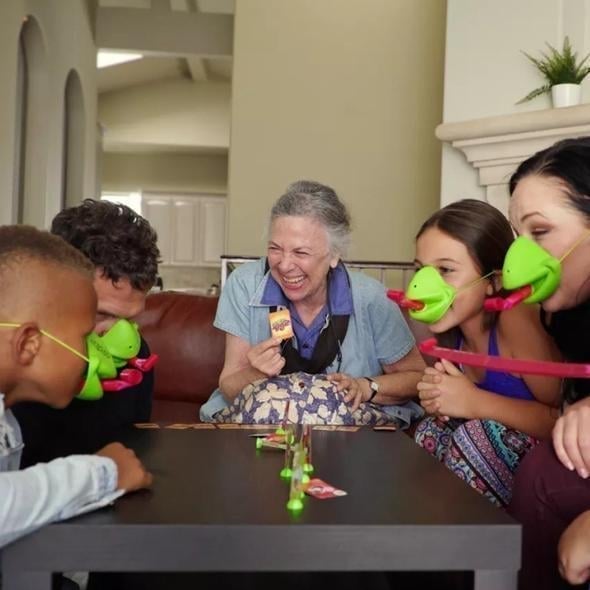 ChameShoot – Tongue Shooting Game