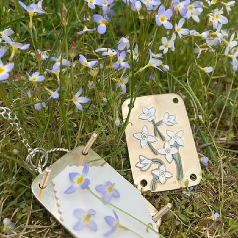 BloomLock - Handmade Portable Flower Press