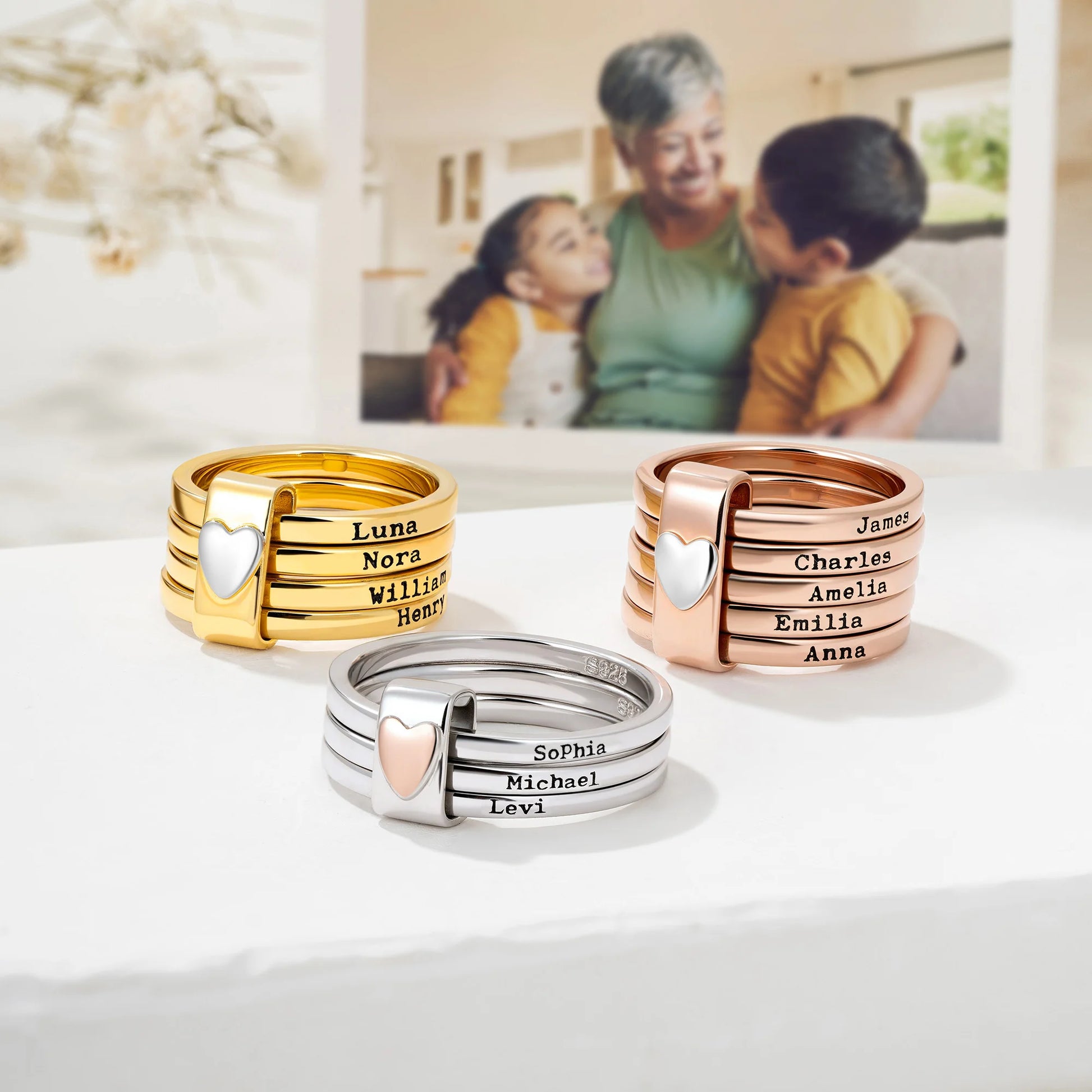 EternaBands – Personalized Family Name Rings