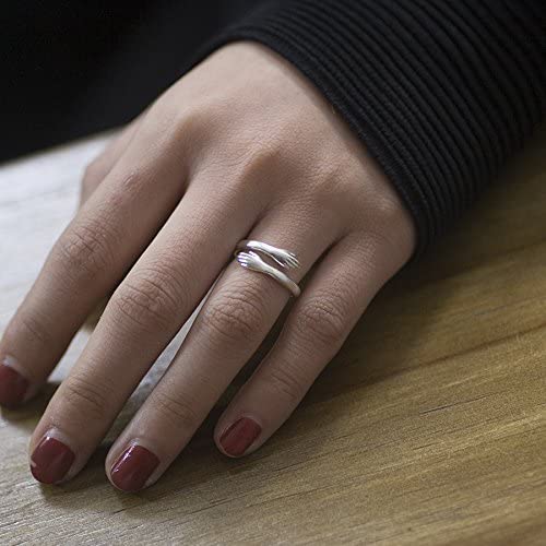 Embrace – Couple Hug Ring