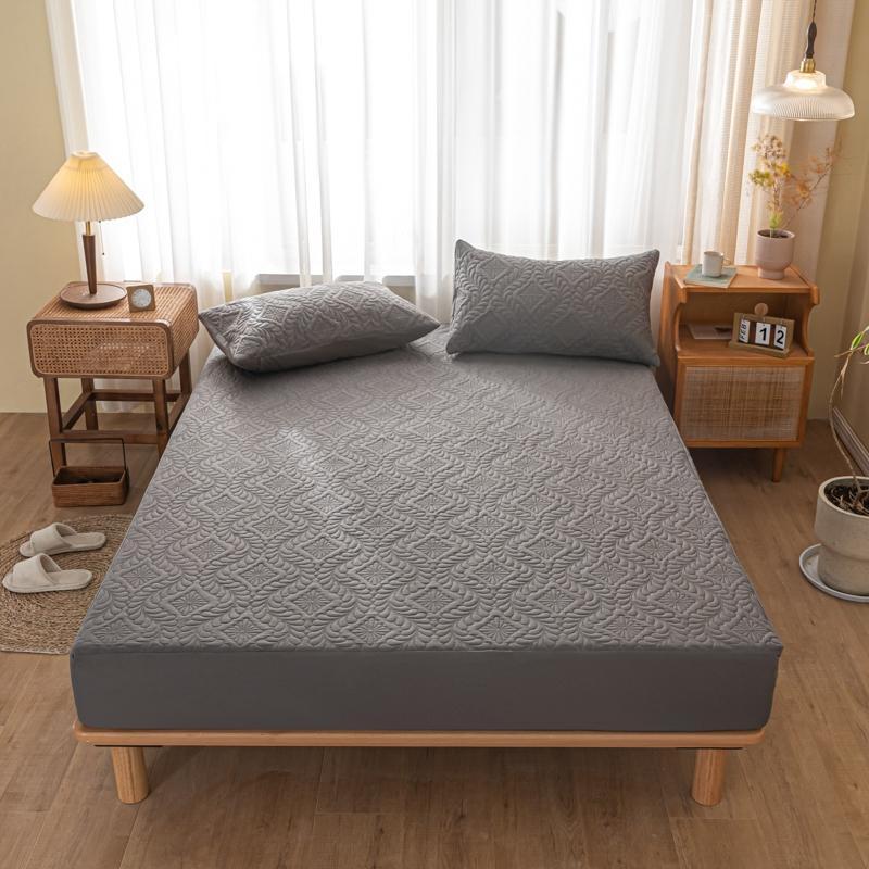 SleepHaven – TripleShield Quilted Mattress Protector