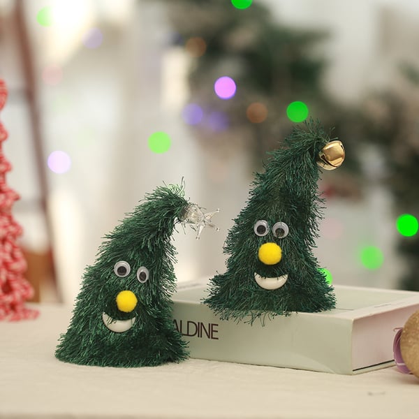 JollyGroove – Musical Dancing Christmas Tree with Hat