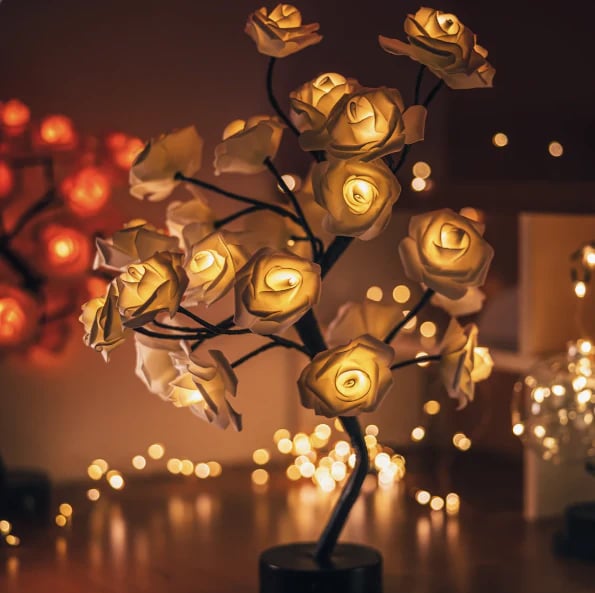 LumiRose – Forever Rose Tree Lamp