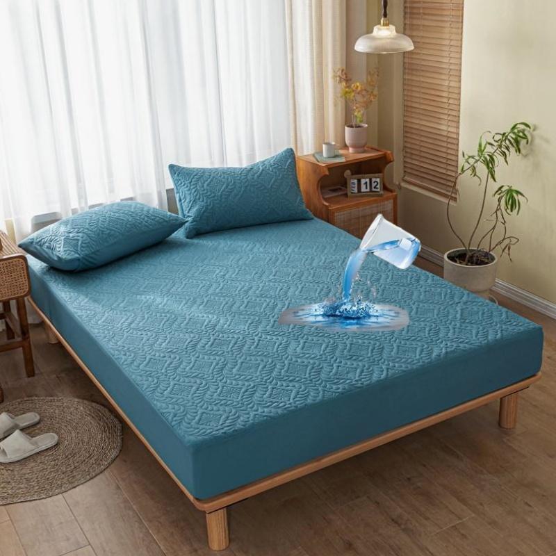 SleepHaven – TripleShield Quilted Mattress Protector