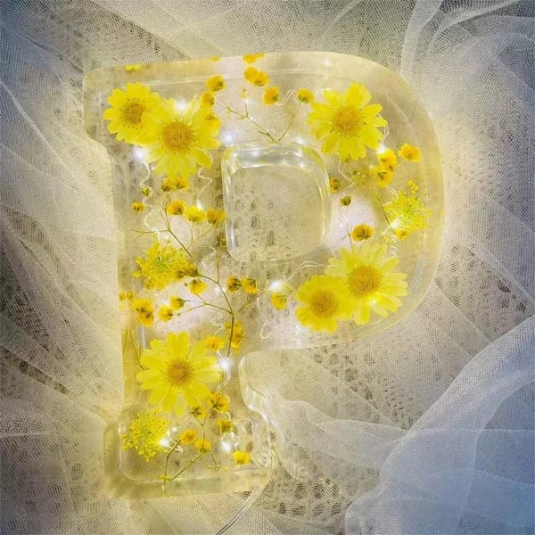 BloomAura – Handmade Flower Resin Art