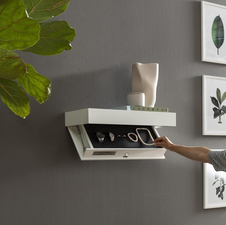 StealthShelf – MagicFlap Secret Storage