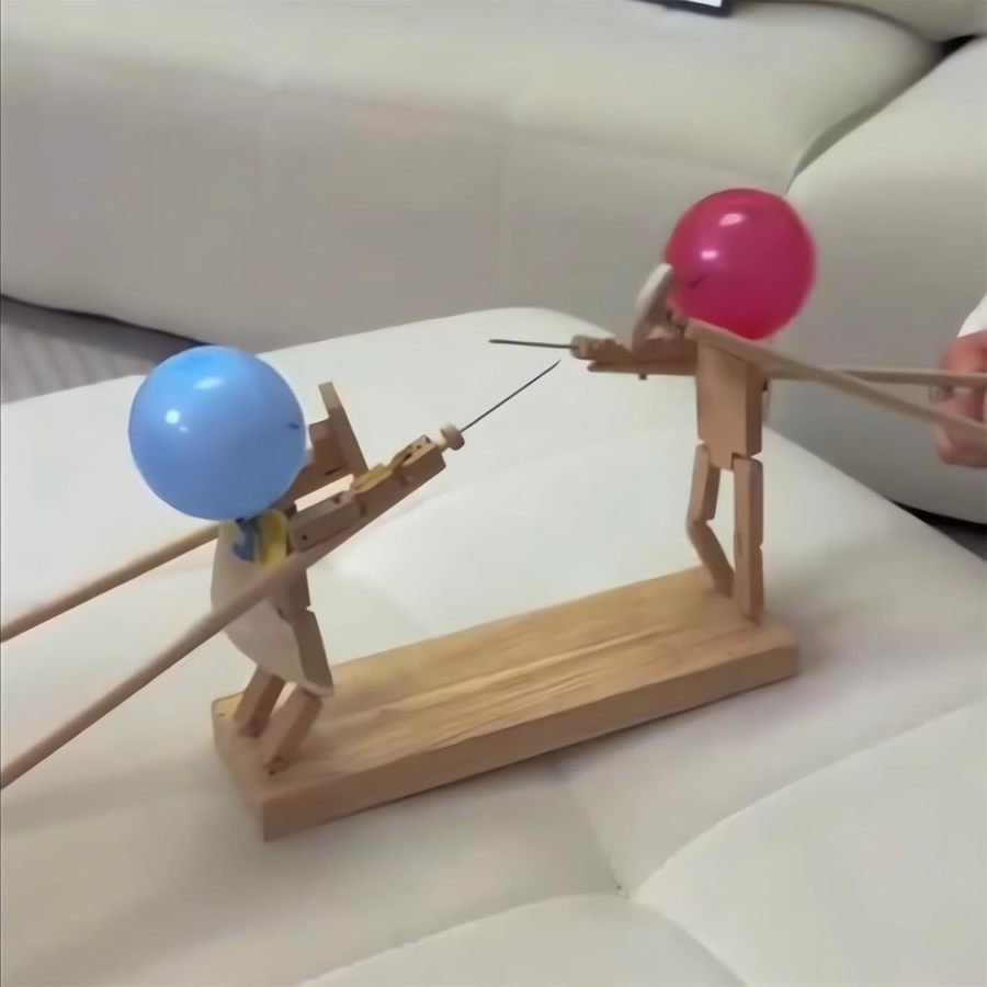 WoodenDuel – Handmade Fencing Puppets