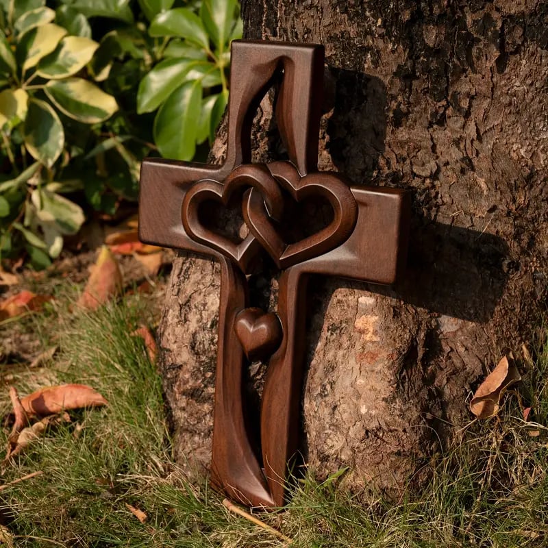 HeartLoom – Intertwined Wooden Cross
