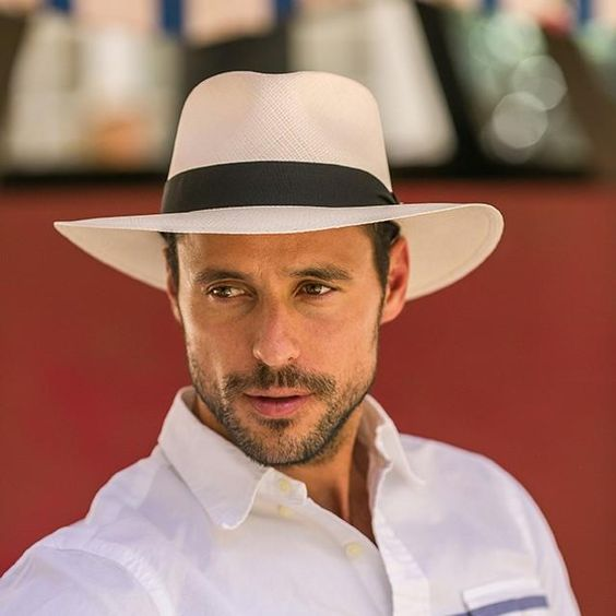 HeritageCraft – Handmade Classic Hat