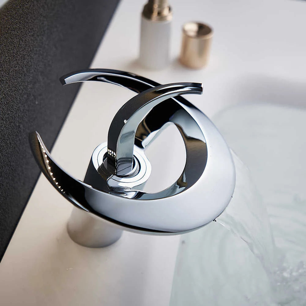AquaFall – Premium All-Copper Waterfall Basin Faucet