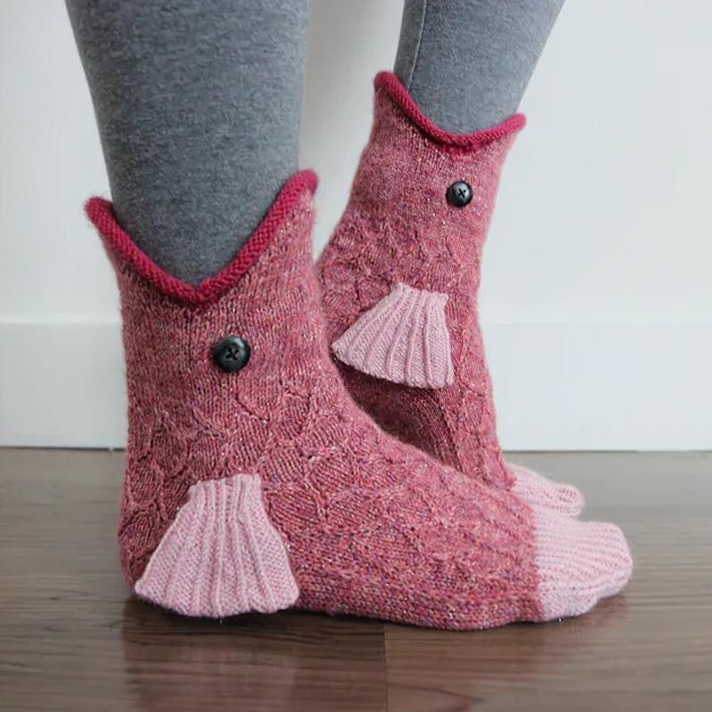 WarmWhiskers – Unisex Animal Knit Socks