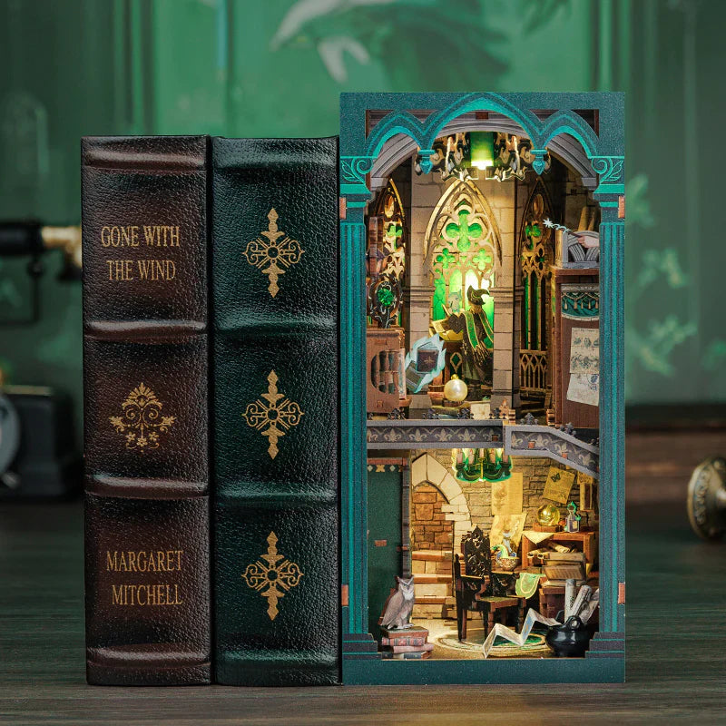 MystiNook – Enchanted Library Puzzle